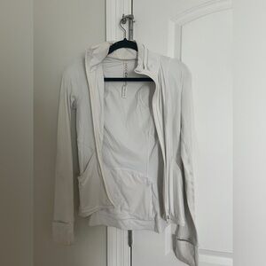 White lululemon jacket